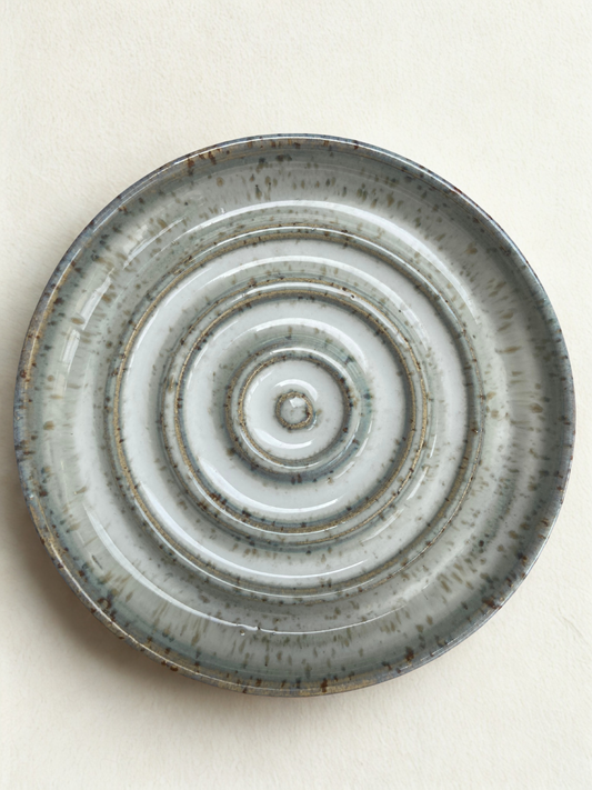 Pebble – Handcrafted Ceramic Soap Dish