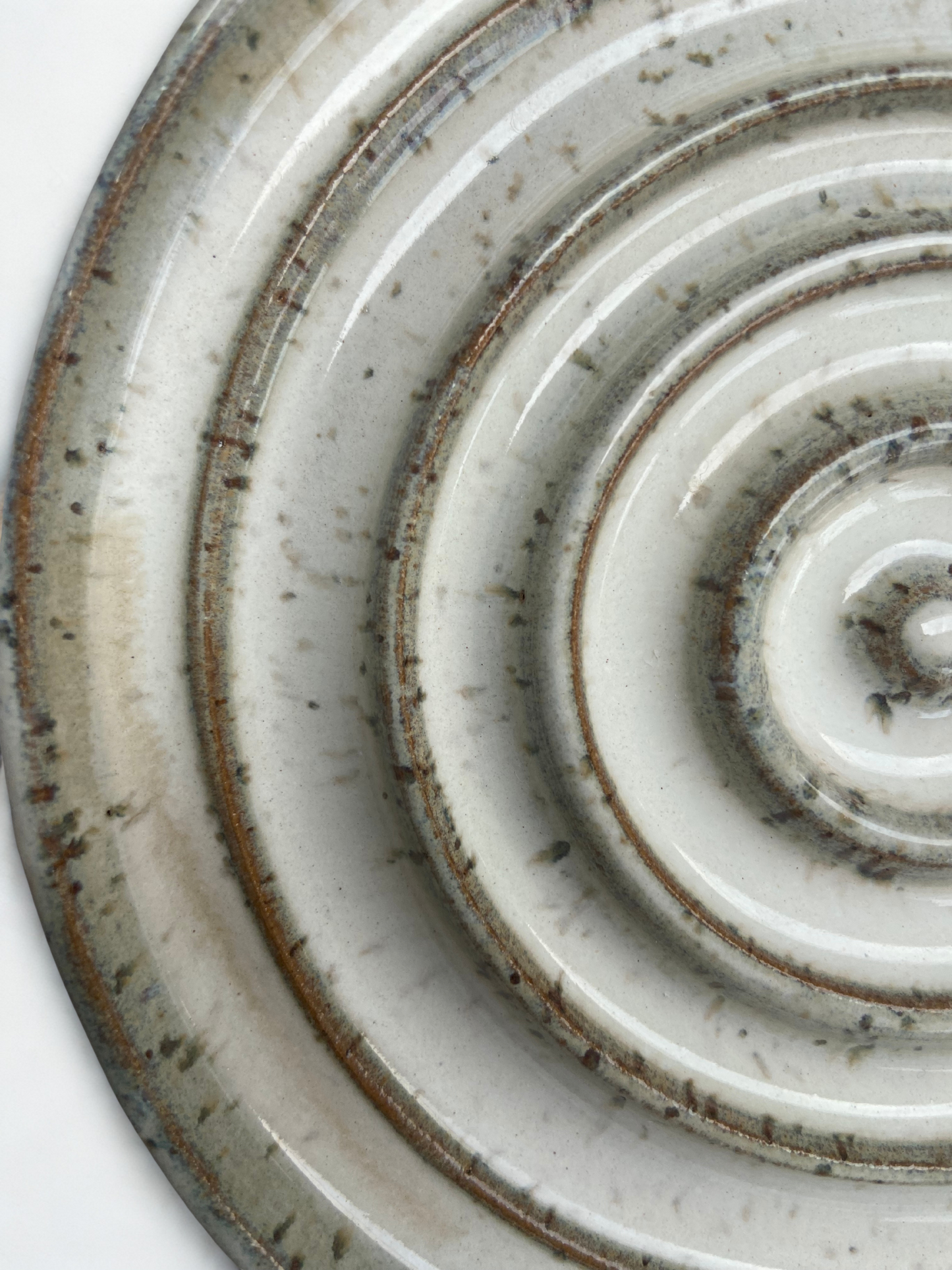Honey - Handcrafted Ceramic Soap Dish